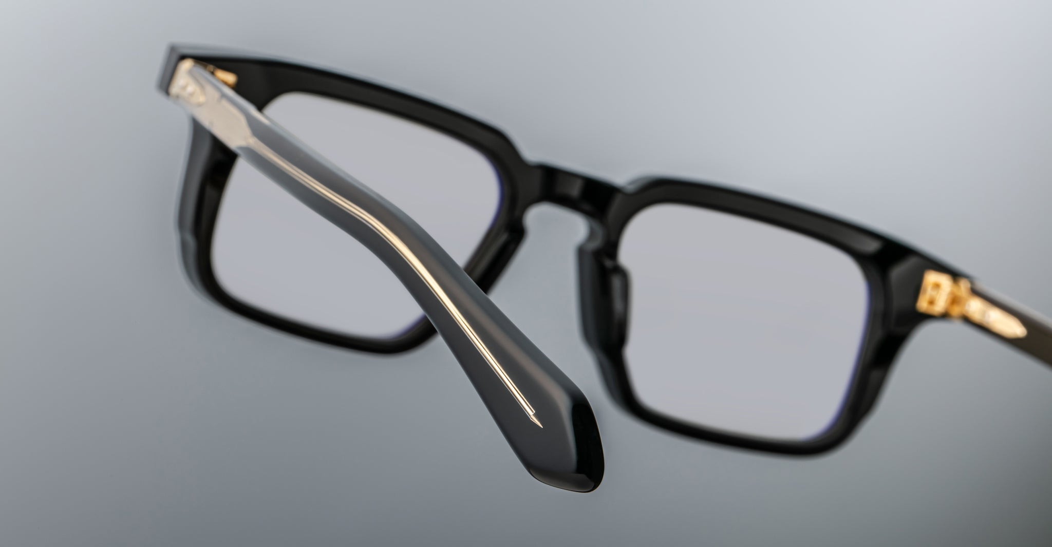 Jacques Marie Mage Moscova Frame in Stallion JMMMSRX-13F