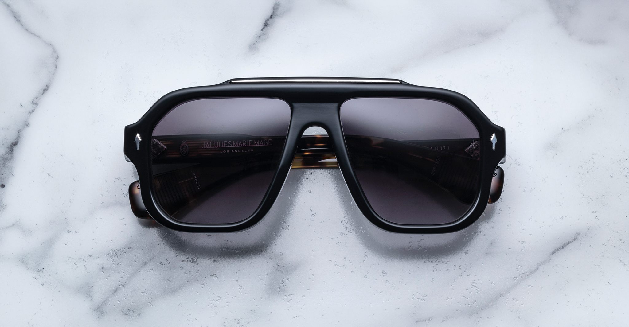 Jacques Marie Mage Octavian in Noir JMMOC-01