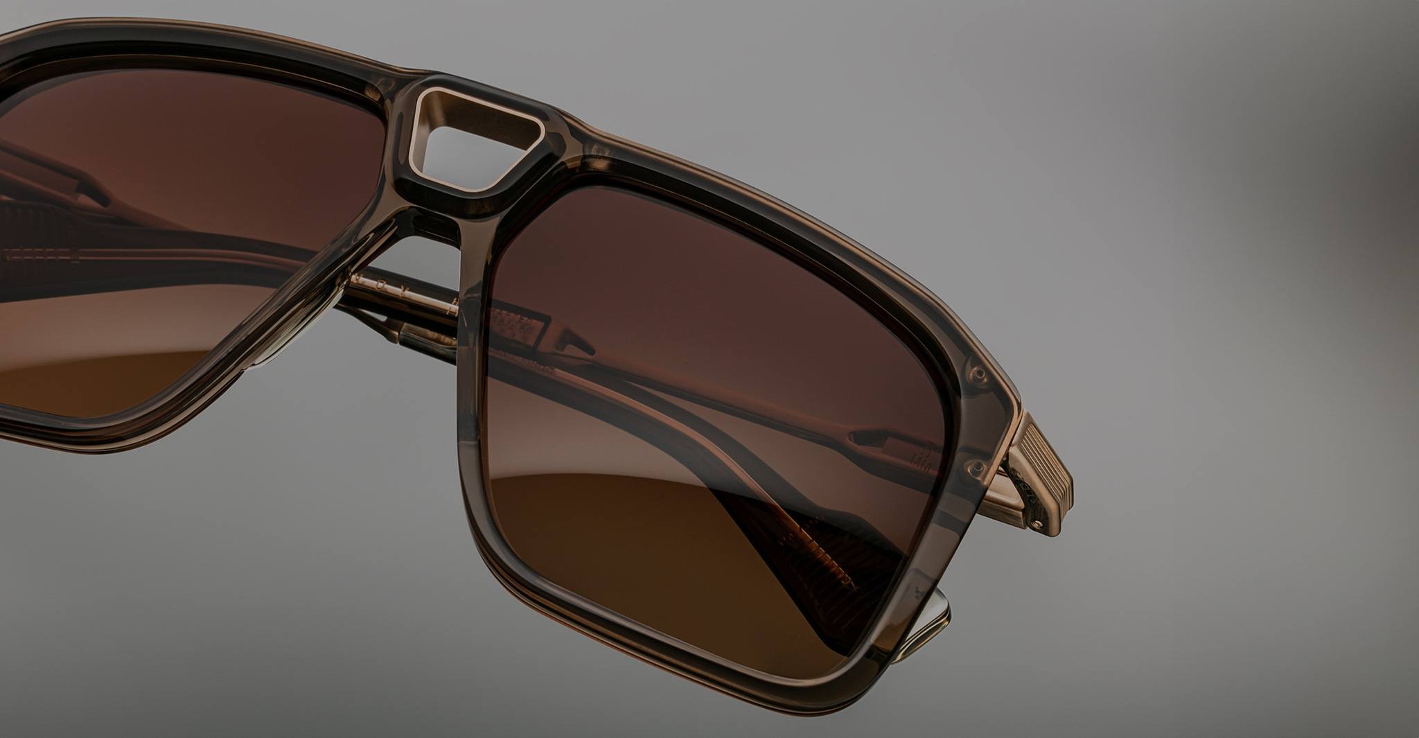 Jacques Marie Mage Savoy in London JMMSO-6H