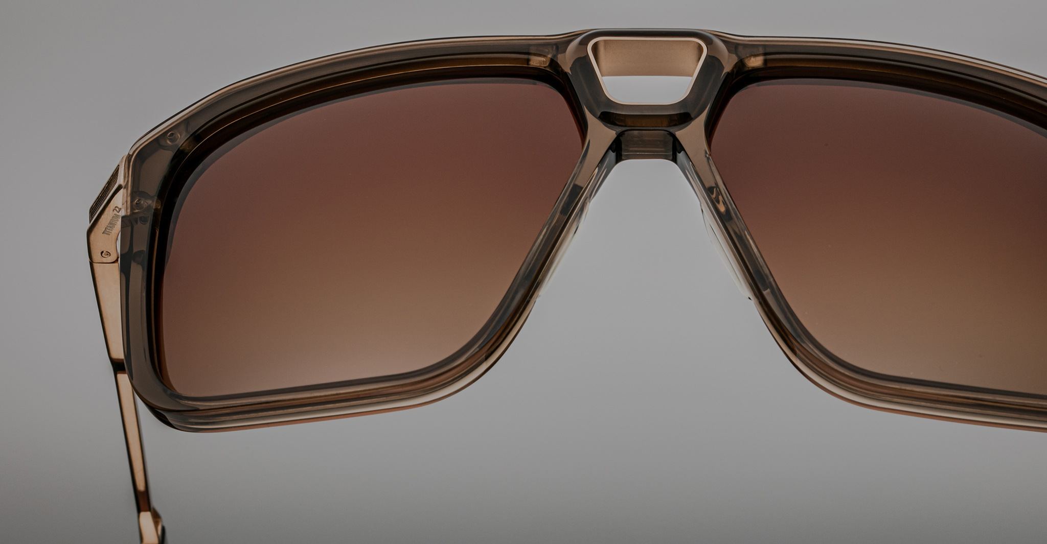 Jacques Marie Mage Savoy in London JMMSO-6H