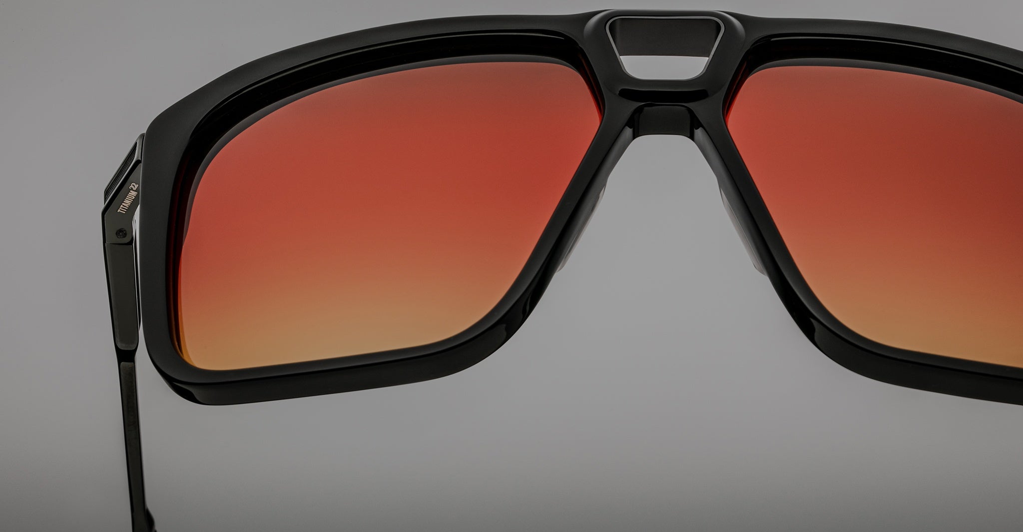 Jacques Marie Mage Savoy in Tropic JMMSP-6U