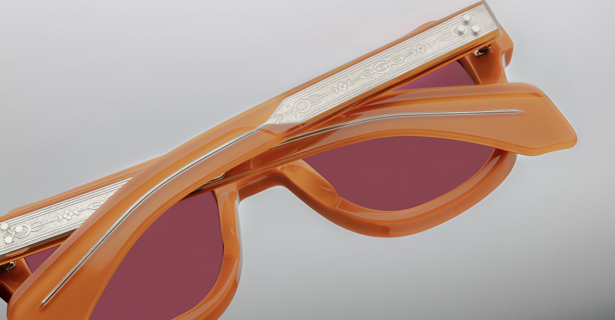 Jacques Marie Mage Taos in Hot Rod JMMRT-15M