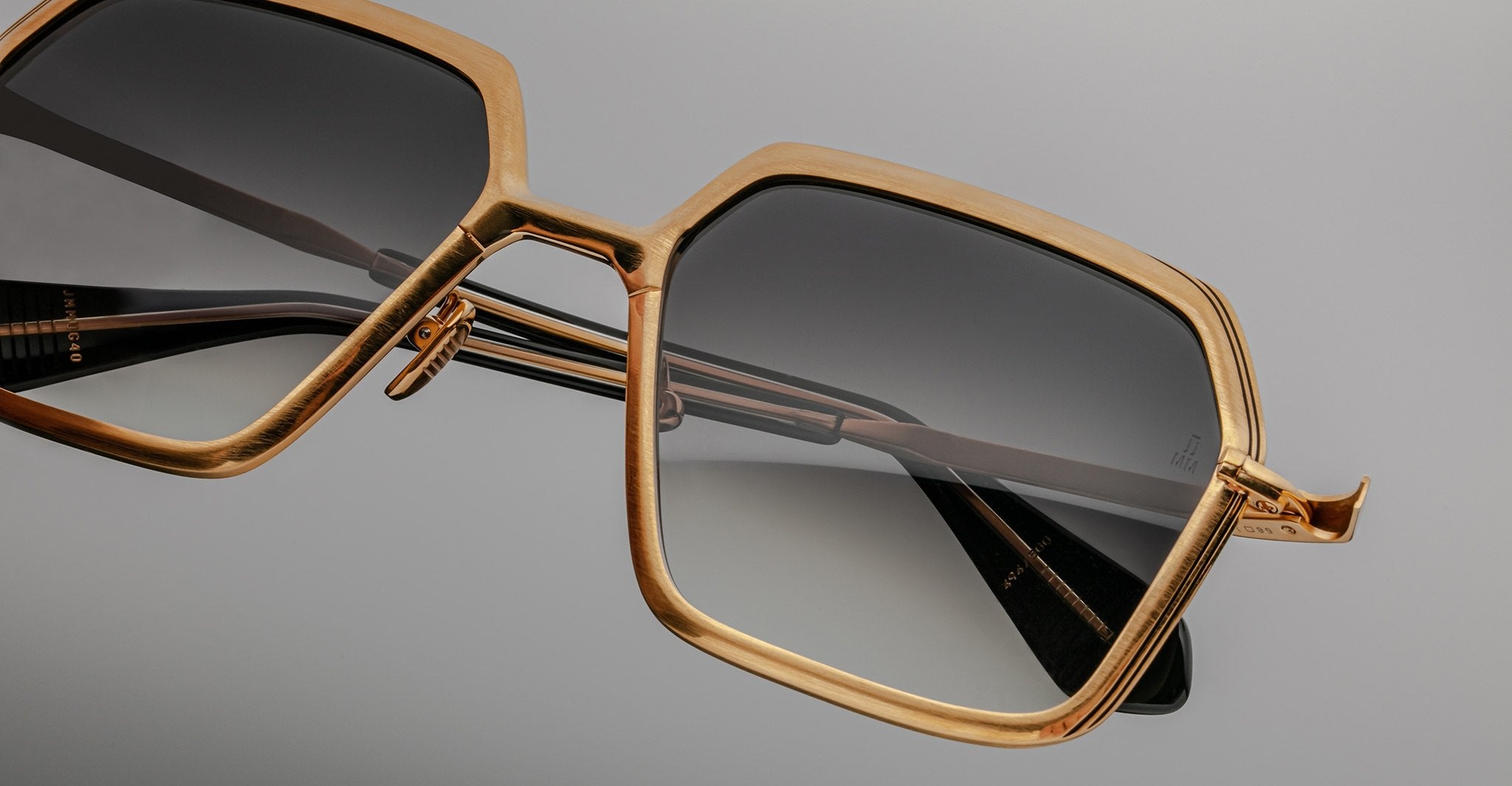 Jacques Marie Mage Ugo in Gold JMMUG-40