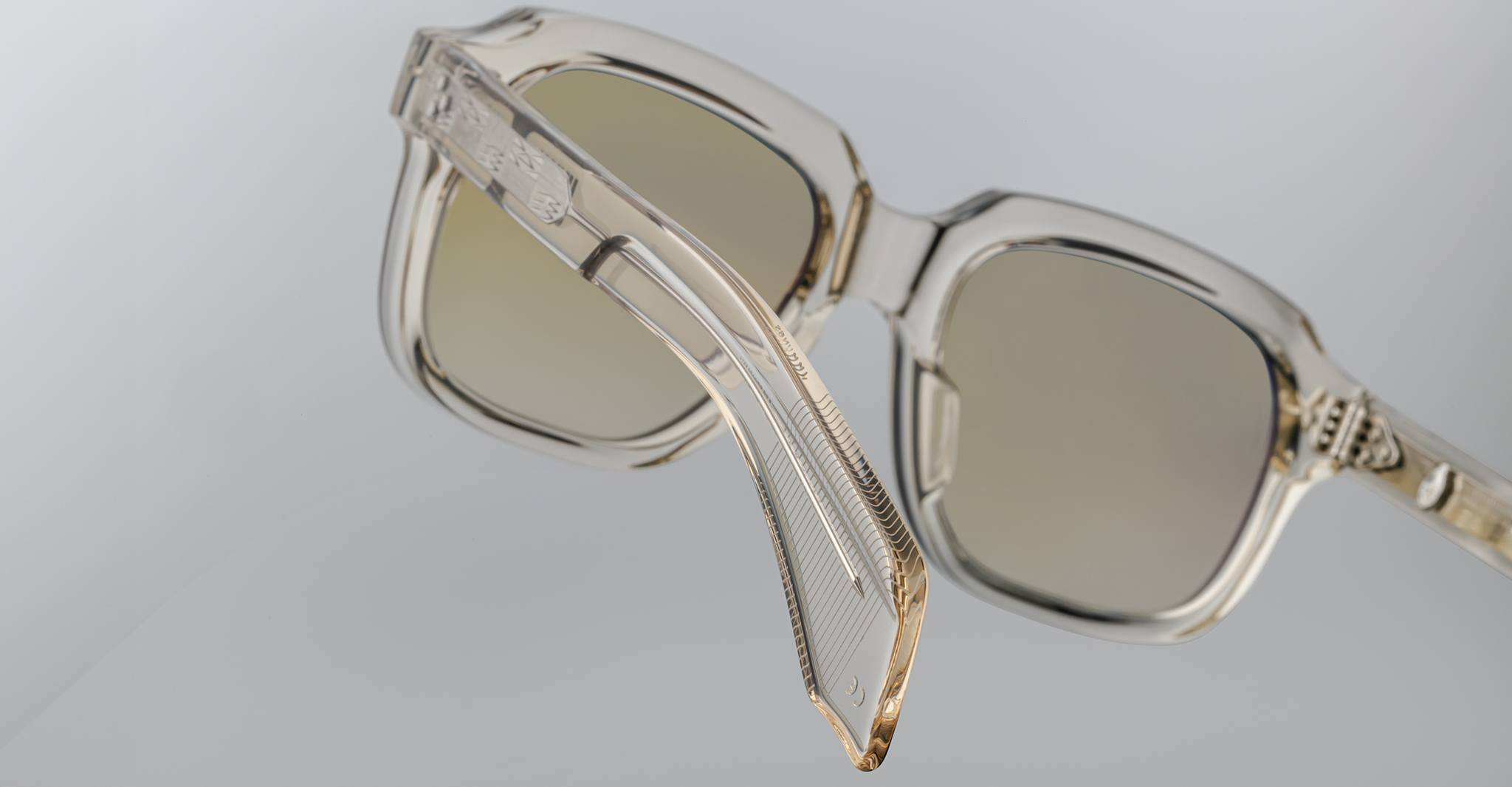 Jacques Marie Mage Union in Beige JMMUN-6S