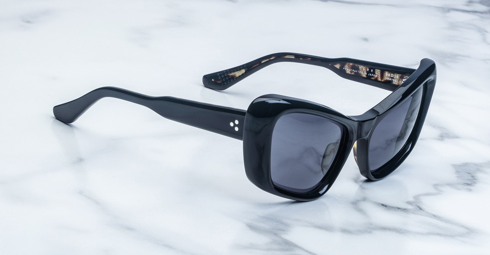 Jacques Marie Mage York in Noir JMMYO-01