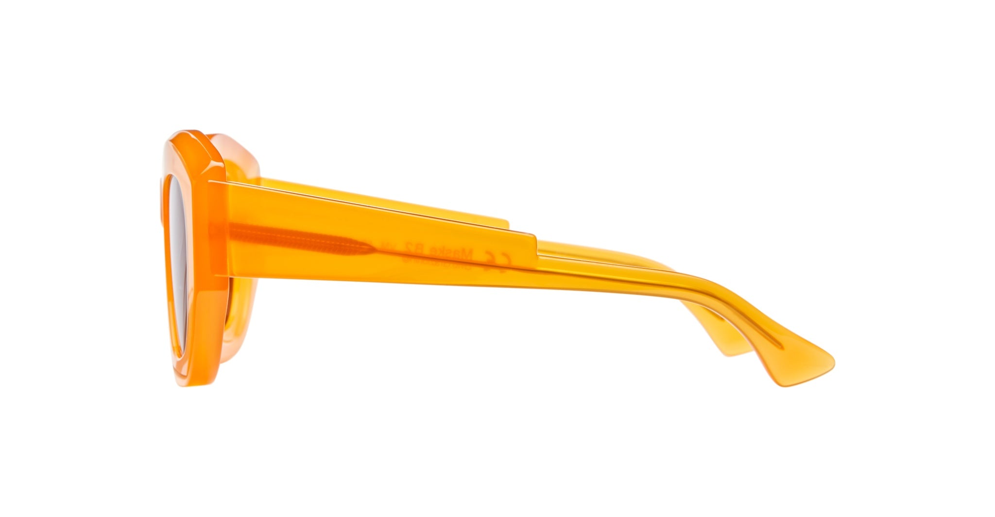 Kuboraum B2 VM in Vibrant Mandarine KRS0B2VM0000002Y