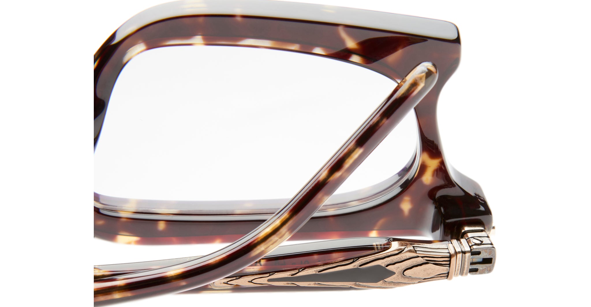 Kuboraum D73 Optical Frame in Color TTO Tortoise Back Detail