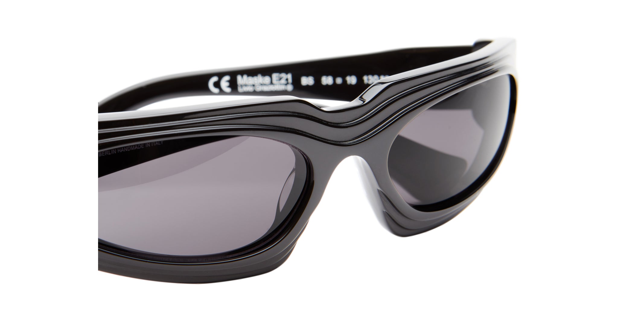 Kuboraum E21 Sunglass in BS Black Shine KRSE21BS0000008G