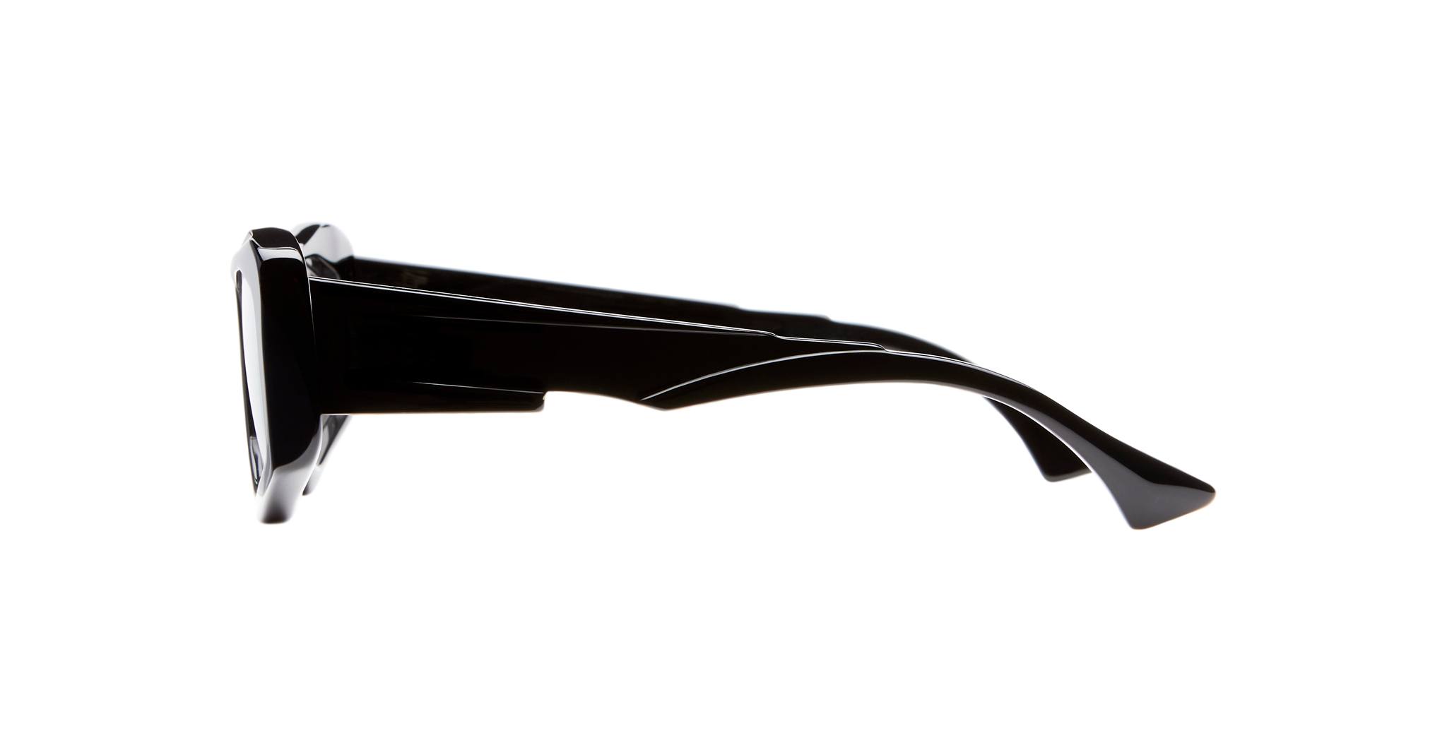 Kuboraum F6 BS in Black Shine KRO0F6BSO00000O