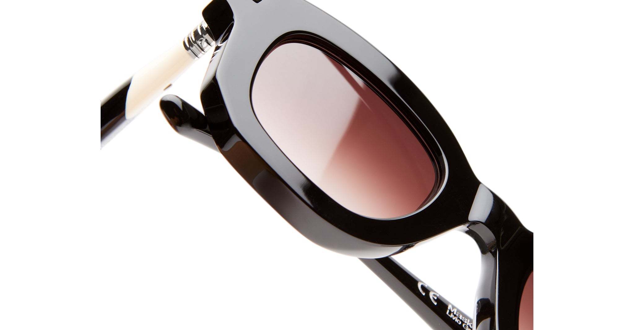Kuboraum J1 BS in Black Shine KRS0J1BS000000SP