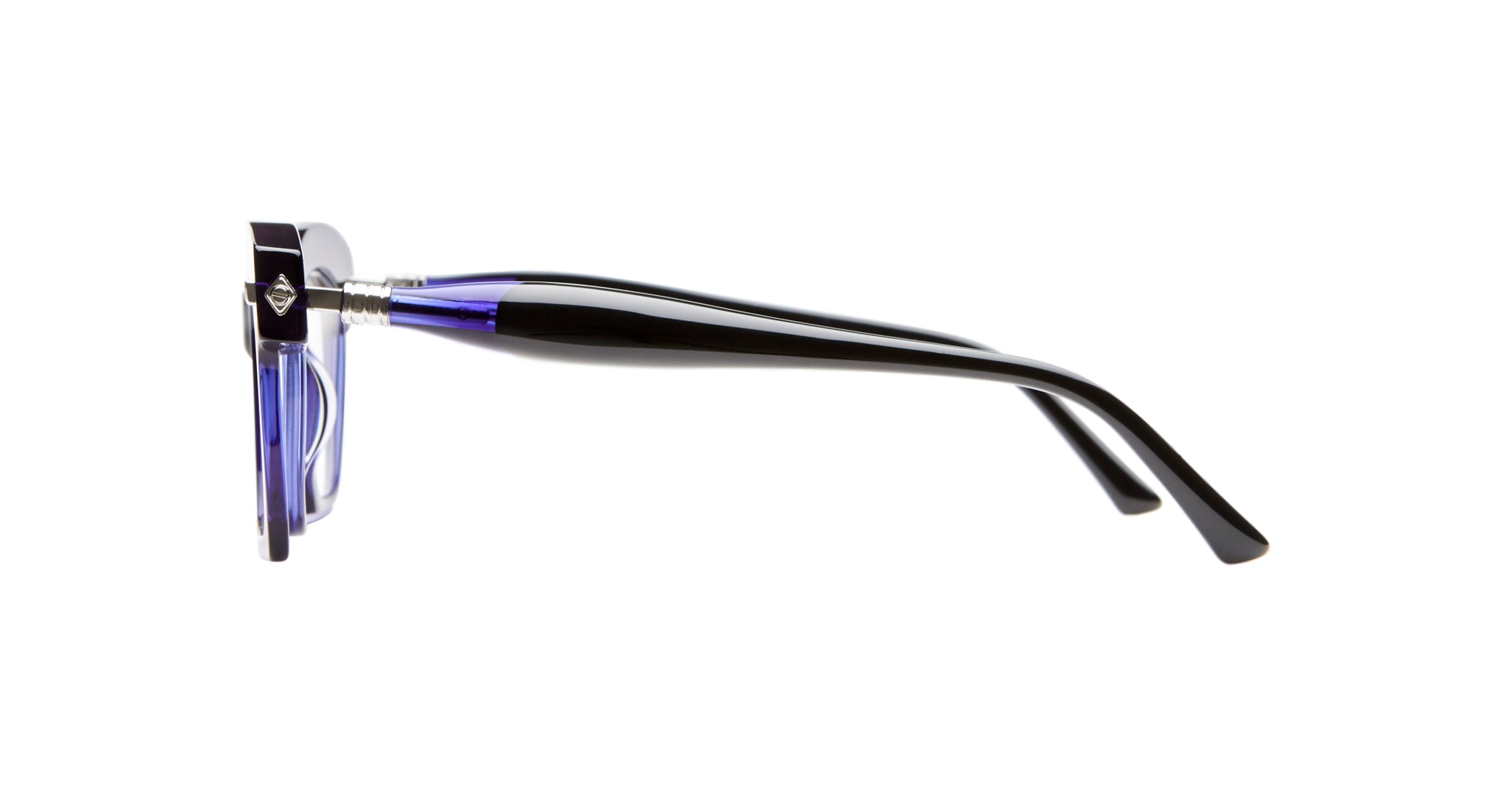 Profile View of Kuboraum J9 in Color DB Dark Blue
