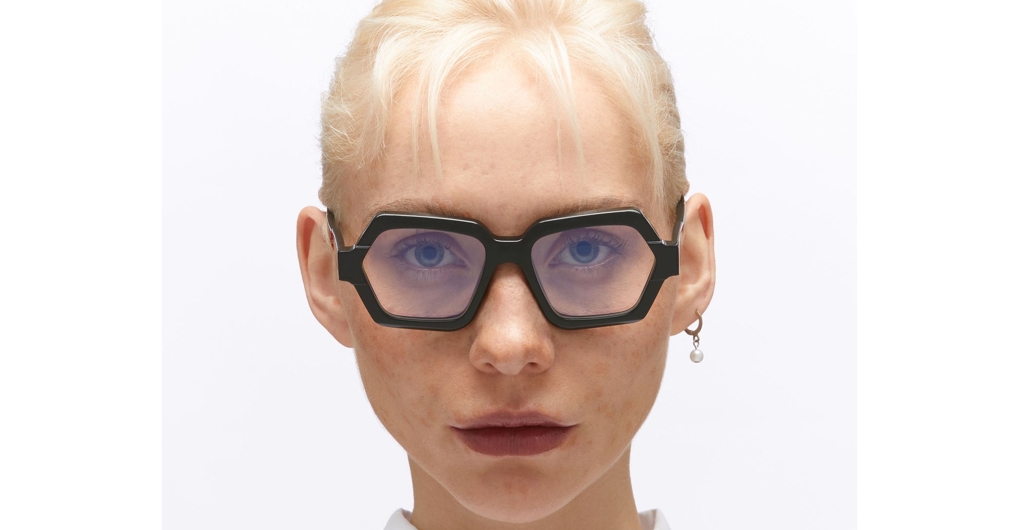 Kuboraum K38 Optical Frame in BS Black Shine KROK38BS000000OP