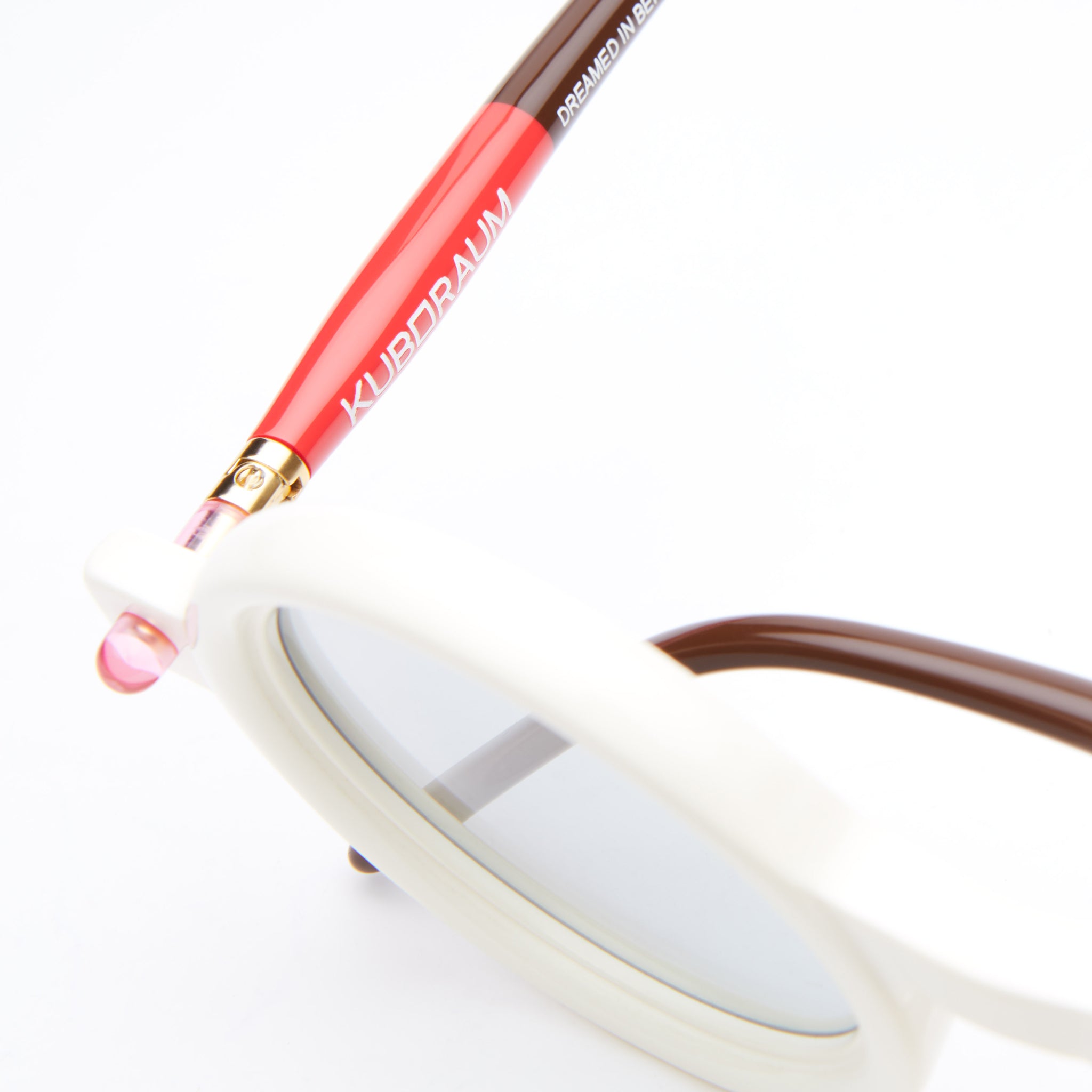 Kuboraum P1 WH RB in White KRS0P1WHRB00002F