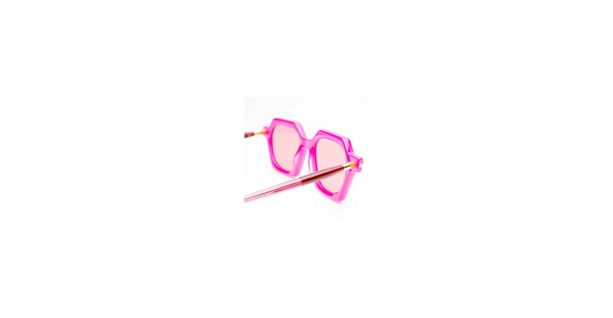 Kuboraum P10 CY in Cyclamen KRSP10CY000000AP