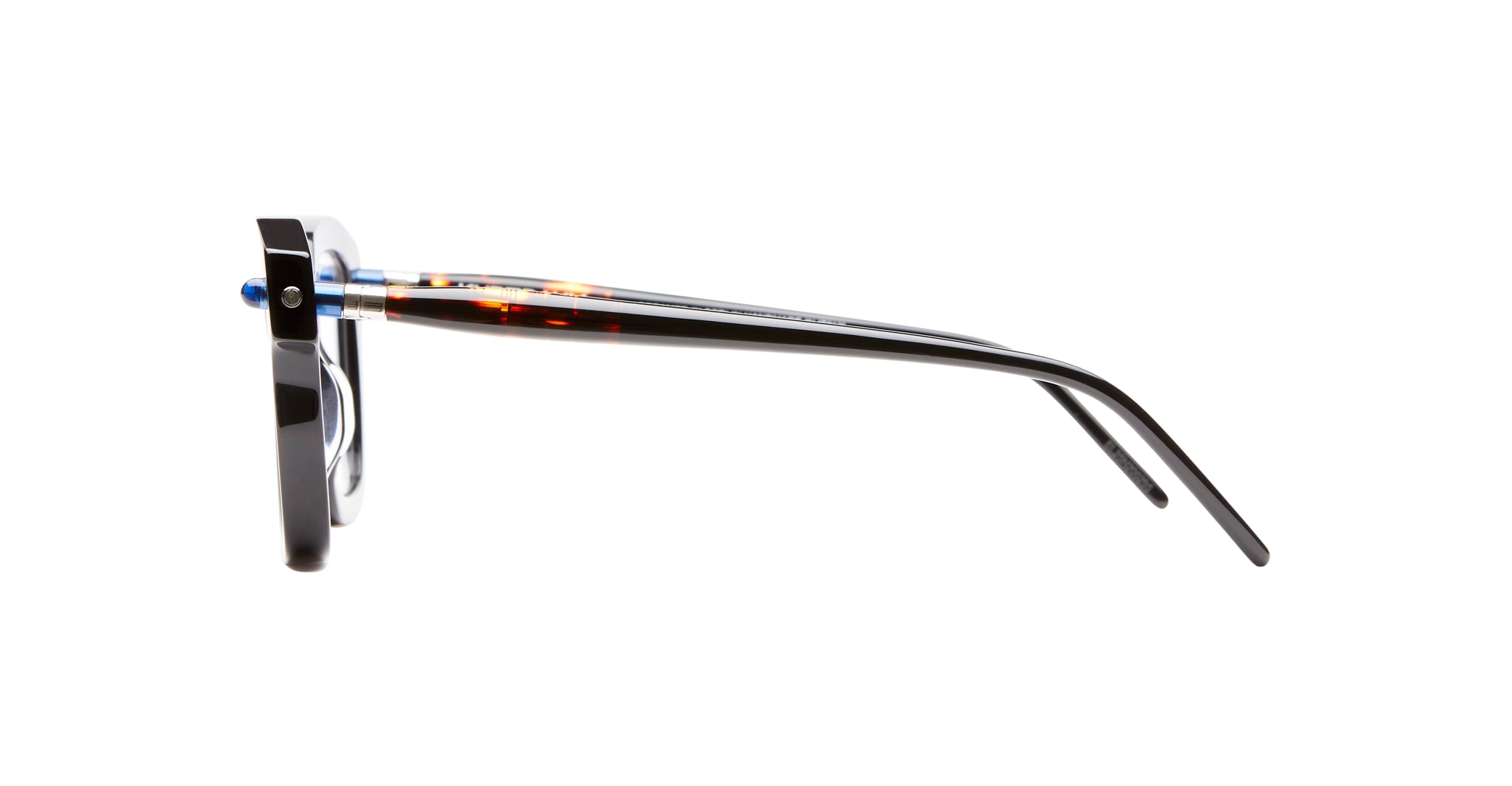 Side view of Kuboraum P28 black eyeglasses by KUBORAUM featuring tortoiseshell temples.