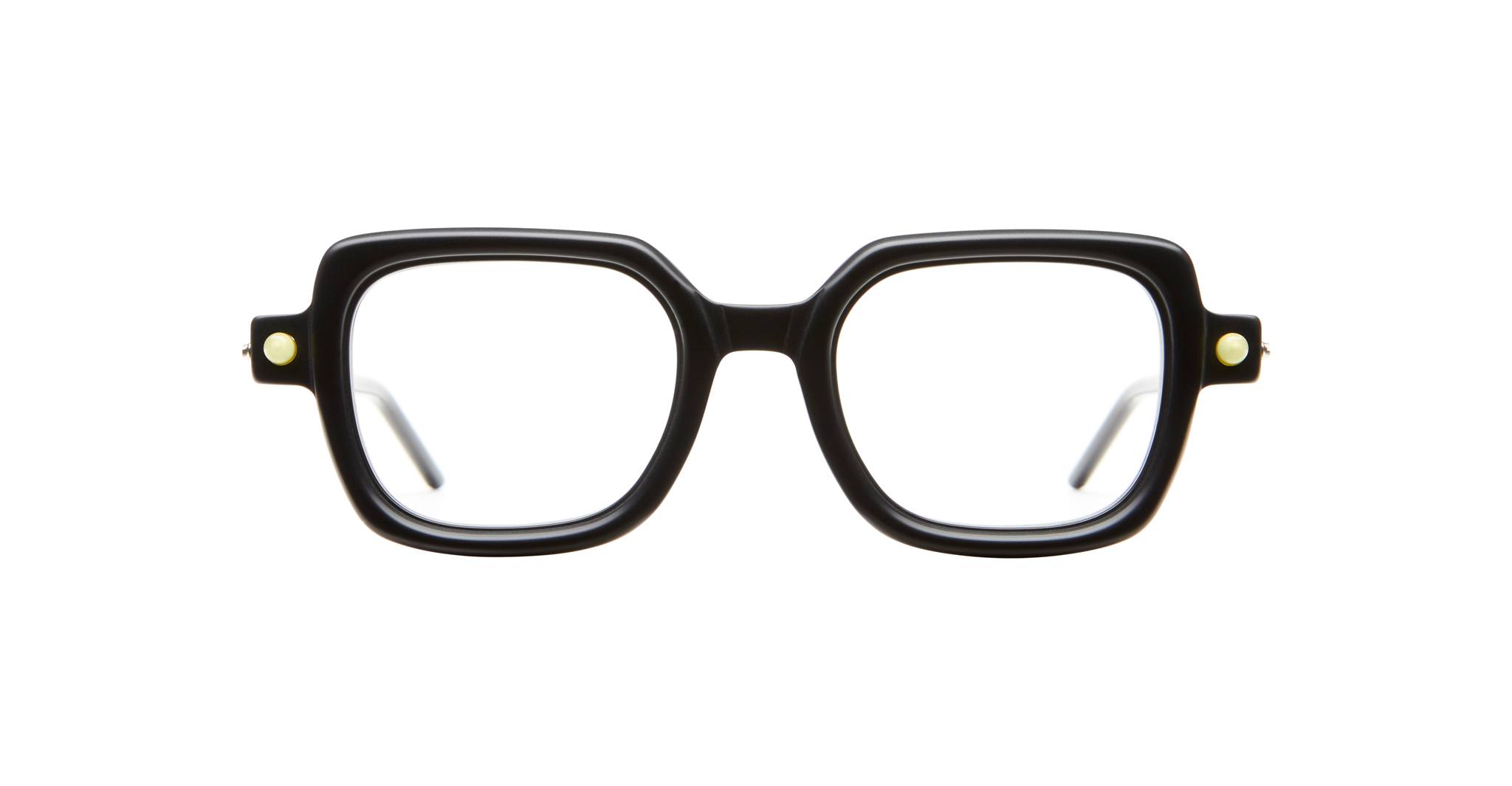 Kuboraum P4 BM YW in Black Matte and Ivory KRO0P4BMYW0000OP