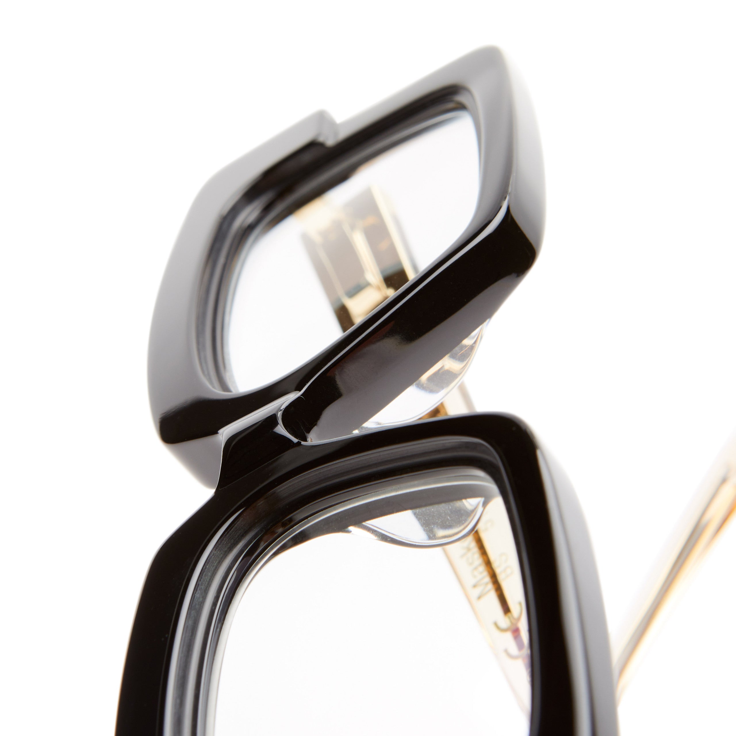 Kuboraum S7 BS Frame in Black Shine KRO0S7BS000000OP