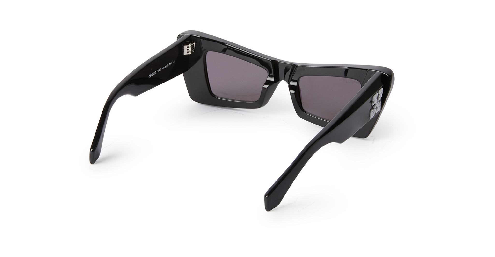 Off-White Accra in Black OERI027S22PLA0011007