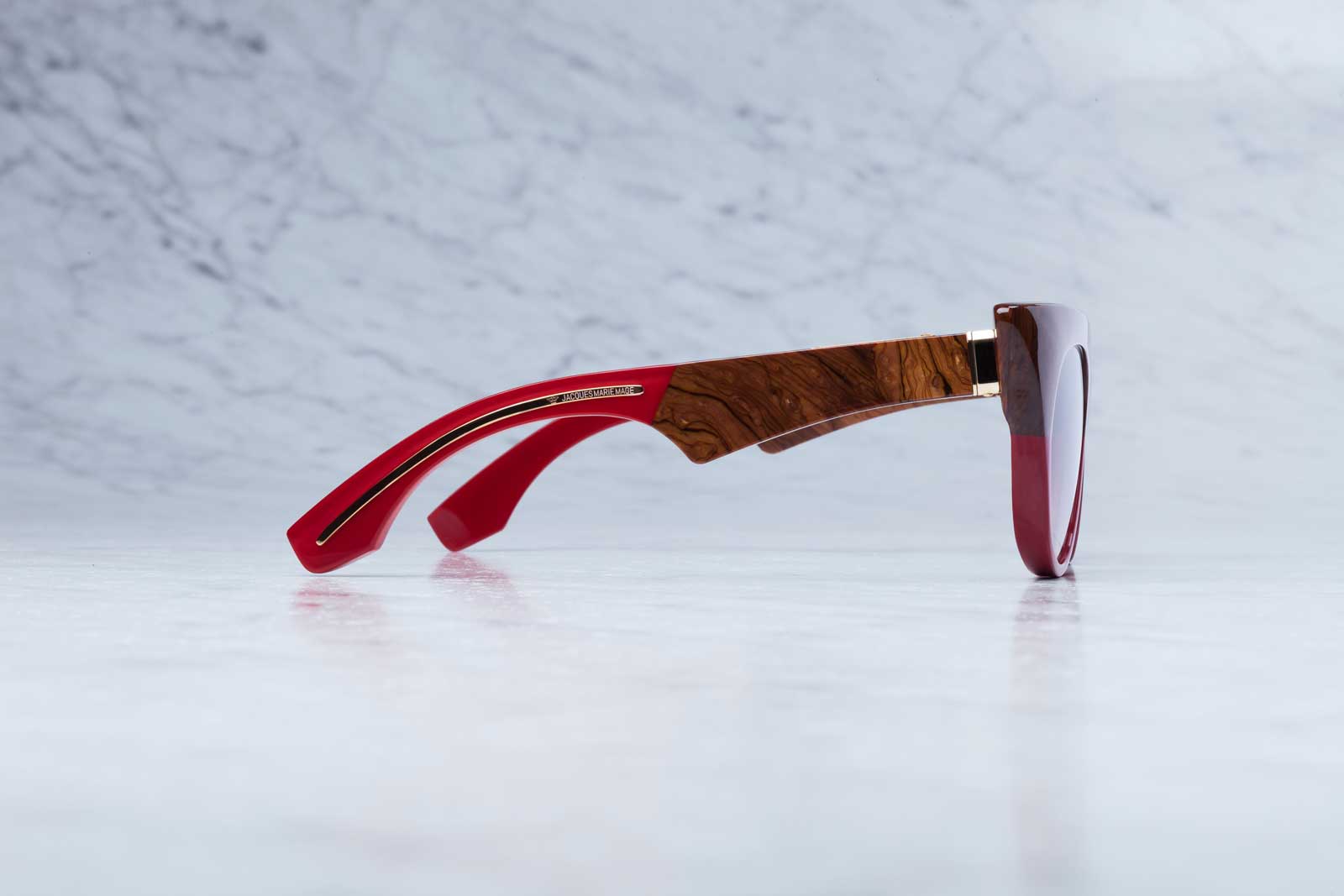 Side view of the Jacques Marie Mage Edith in Burlwood JMMD-28