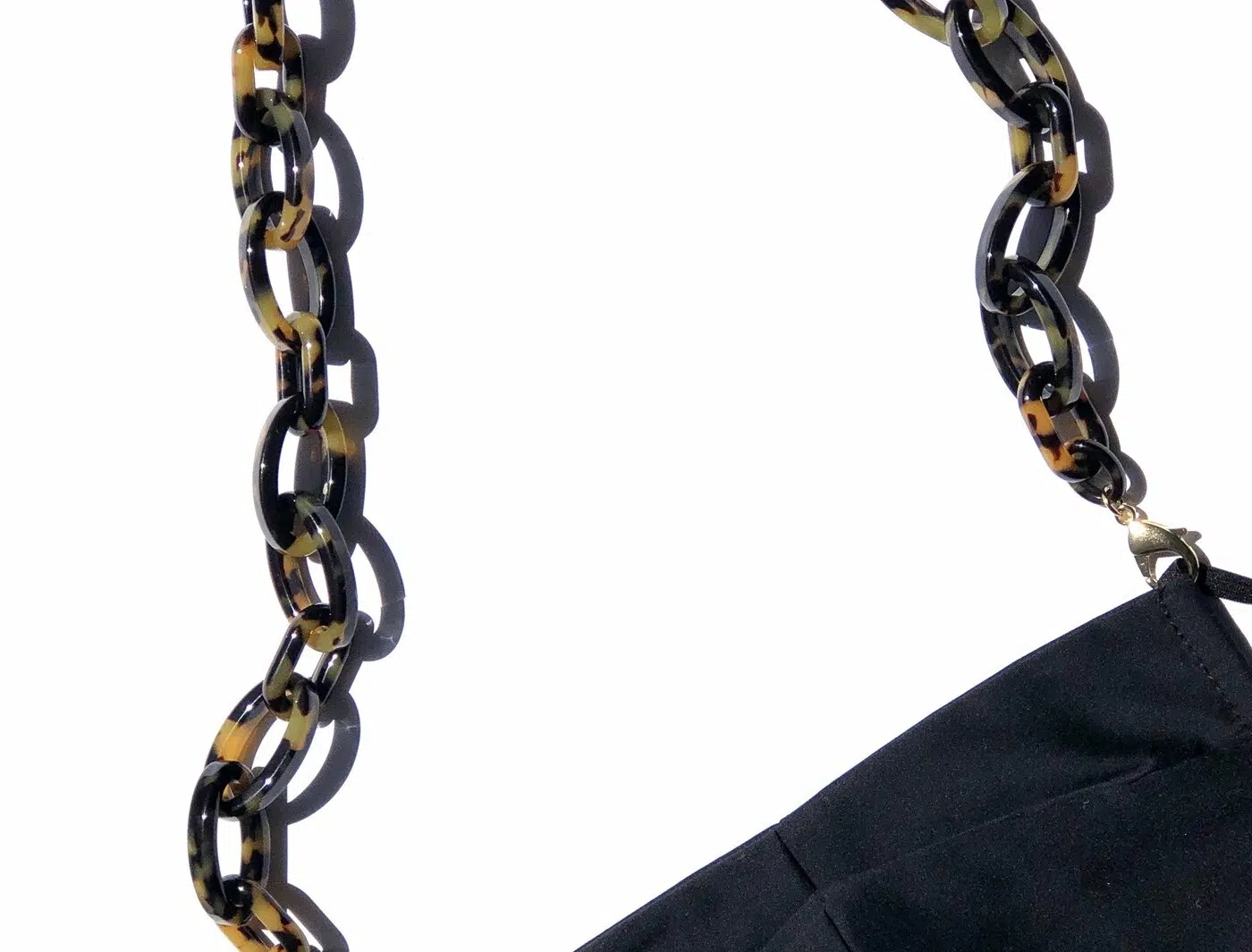 La Mask by Laloop Tortoise Fontana Link Necklace Chain for Facemasks