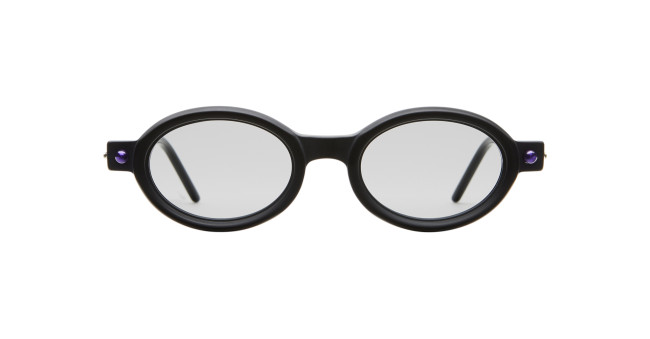 Front View of Kuboraum P6 Sunglass in Color BM Black Matte
