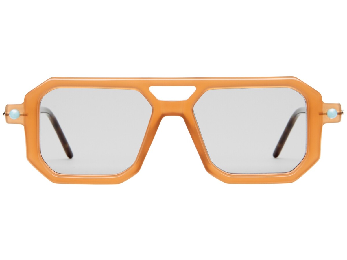 Kuboraum P8 – Dan Deutsch Optical Outlook