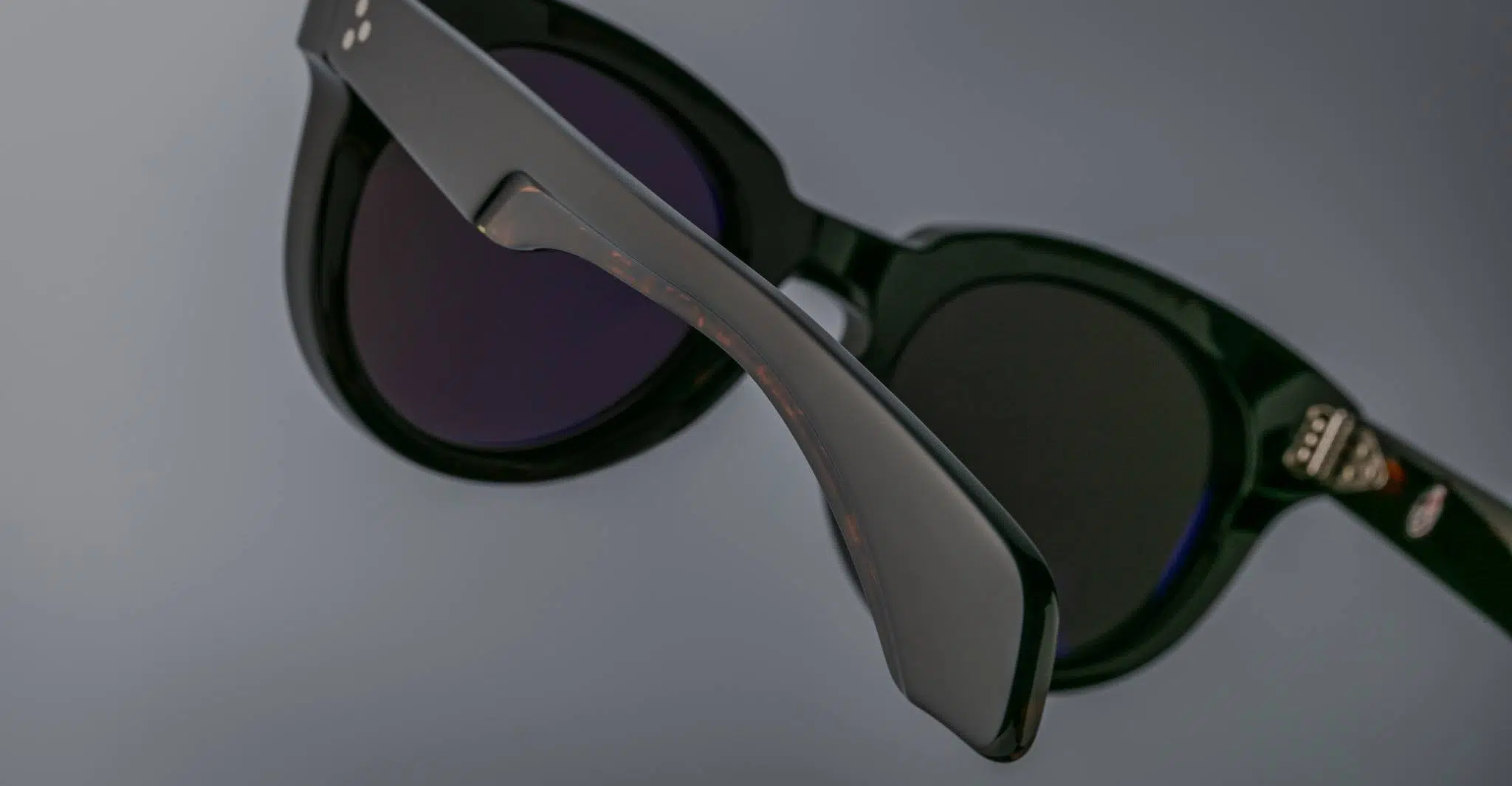 Jacques Marie Mage Fontainebleau 2 in Noir 7 JMMFU-7A