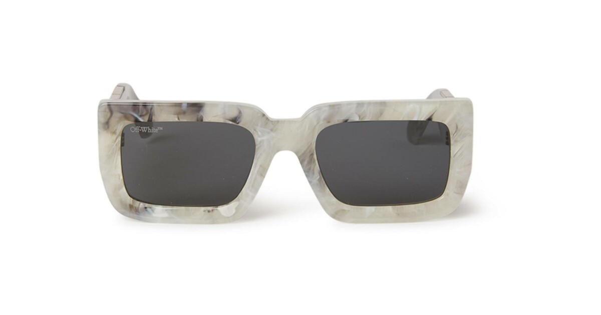 Off-White-Boston-Asian-Fit-