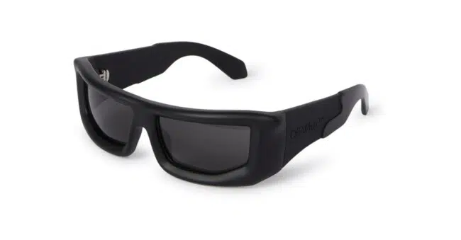 Off-White Volcanite in Black OERI074S23PLA0011007