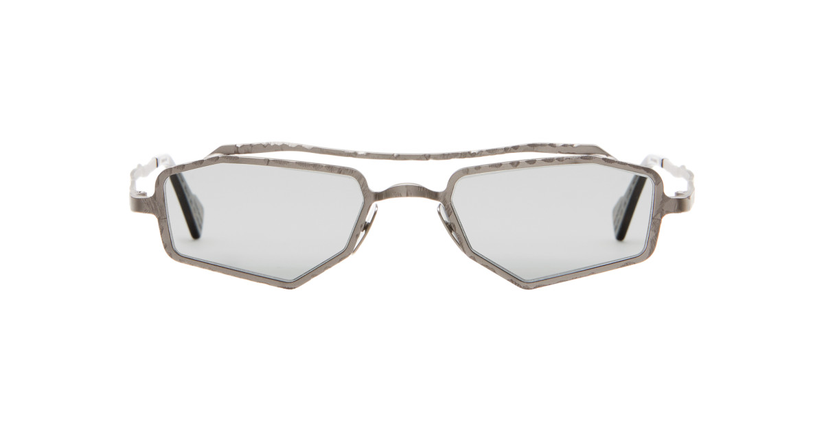 Kuboraum Z23 – Dan Deutsch Optical Outlook