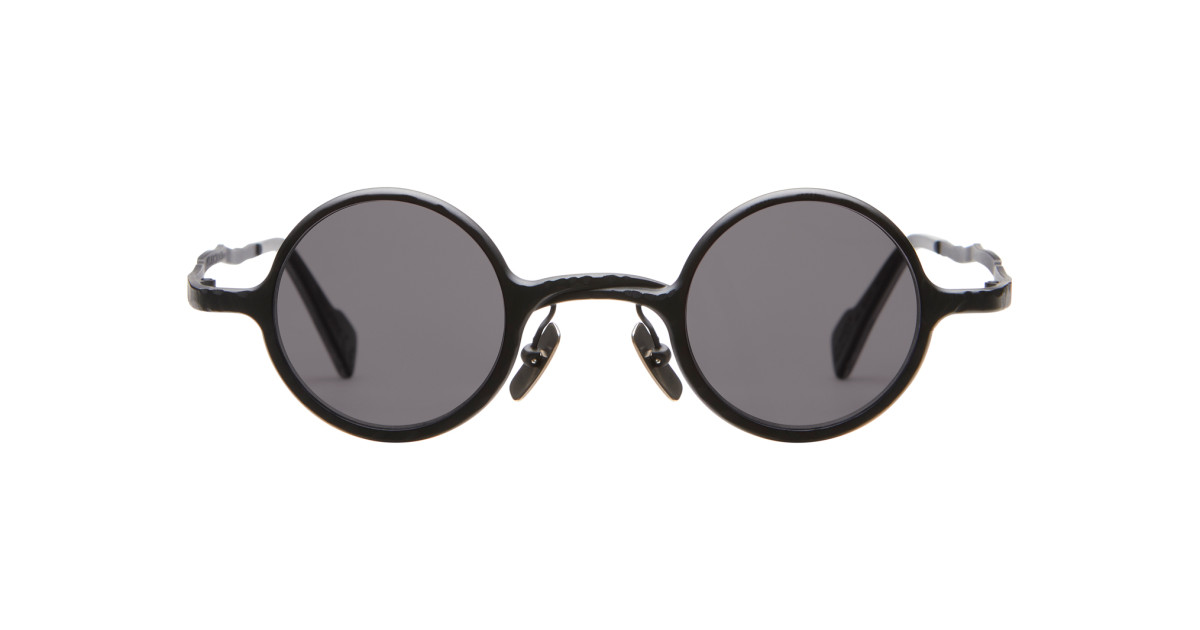 Kuboraum Z17 – Dan Deutsch Optical Outlook